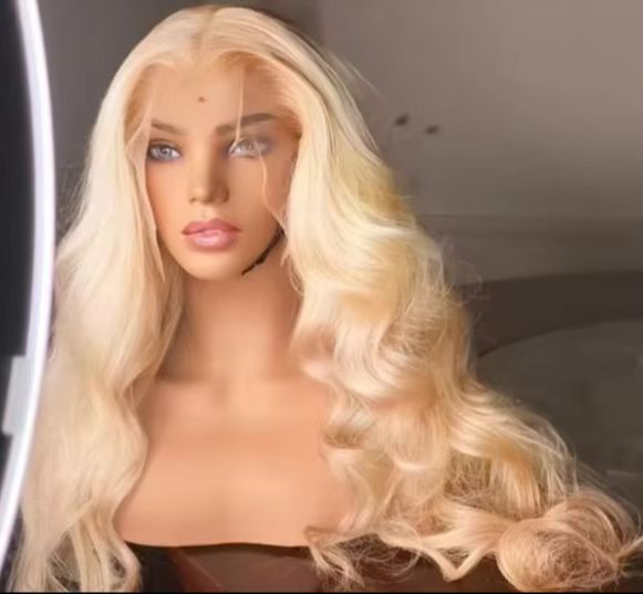 Parrucca Bionda 613 Lunga Ondu - 613 Blonde Body Wave Lace Front Wig recensione e prezzo