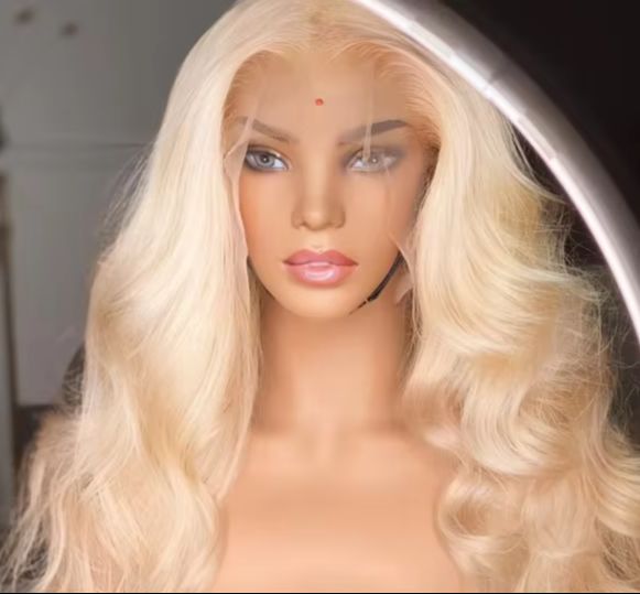 Parrucca Bionda 613 Lunga Ondu - 613 Blonde Body Wave Lace Front Wig recensione e prezzo